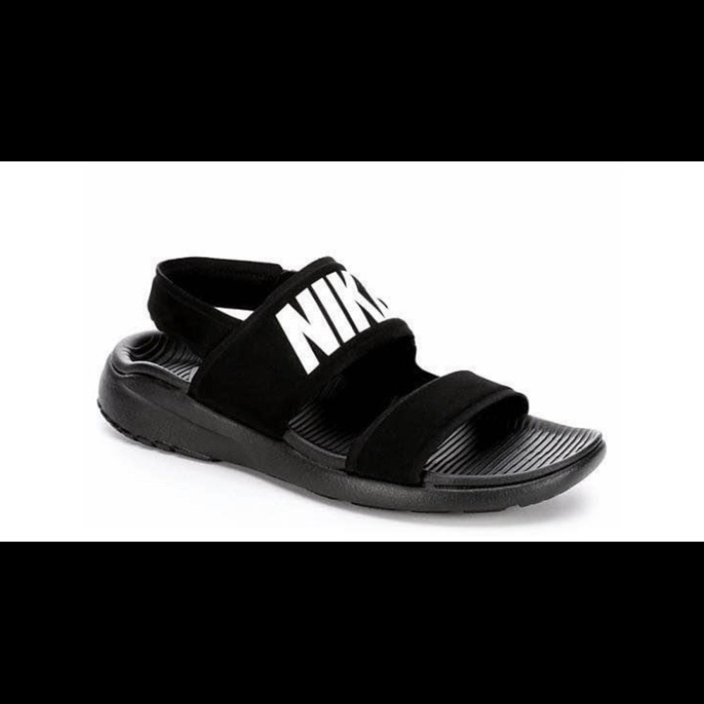 Nike tanjun slides